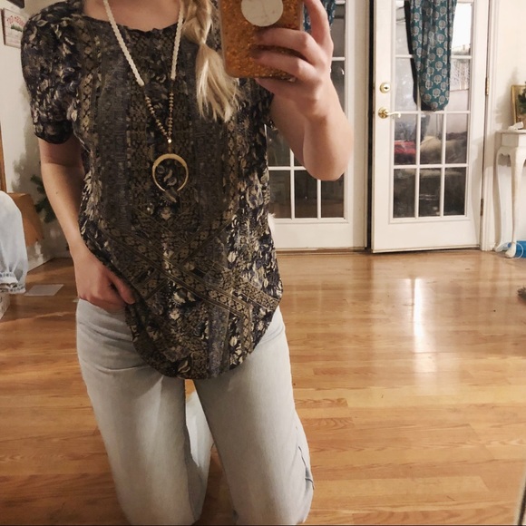 Lucky Brand Tops - Lucky Brand patterned top (L)